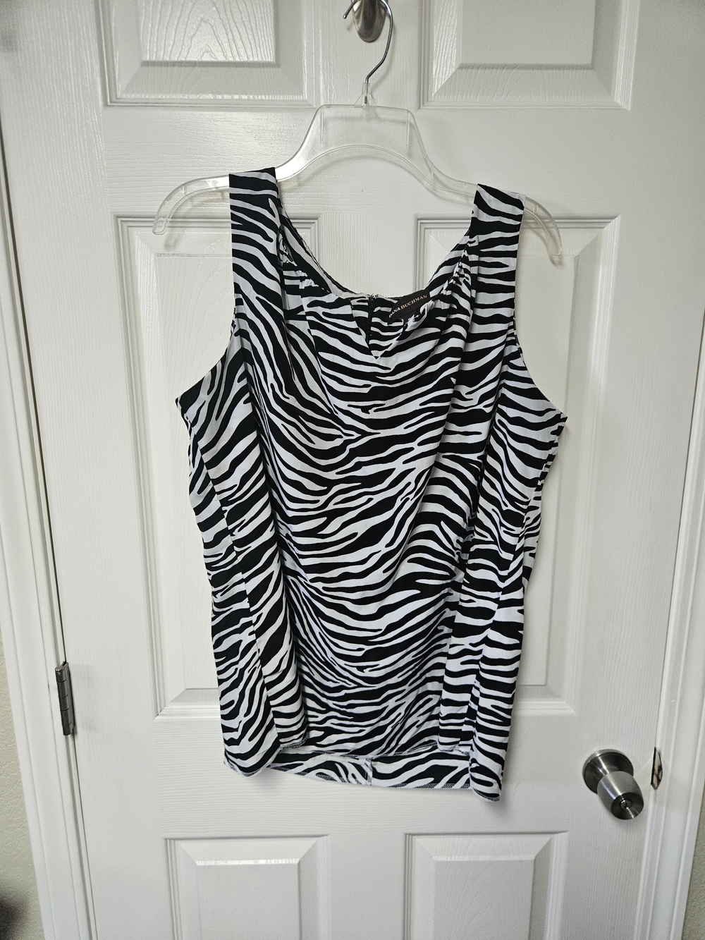 Dana Buchman Black & White Zebra Tank Top